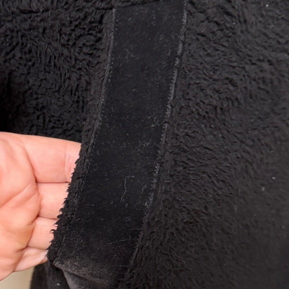 Athleta Tugga Coat Sherpa Fleece Jacket Black Size MP Oversized Long Cozy - Picture 3 of 11